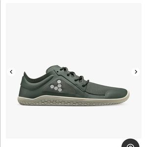 Vivo barefoot woman’s primus III all weather sneaker